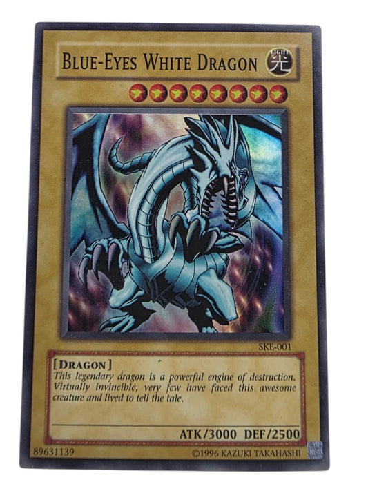 Blue-Eyes White Dragon trading card from Starter Deck: Kaiba Evolution SKE-00.