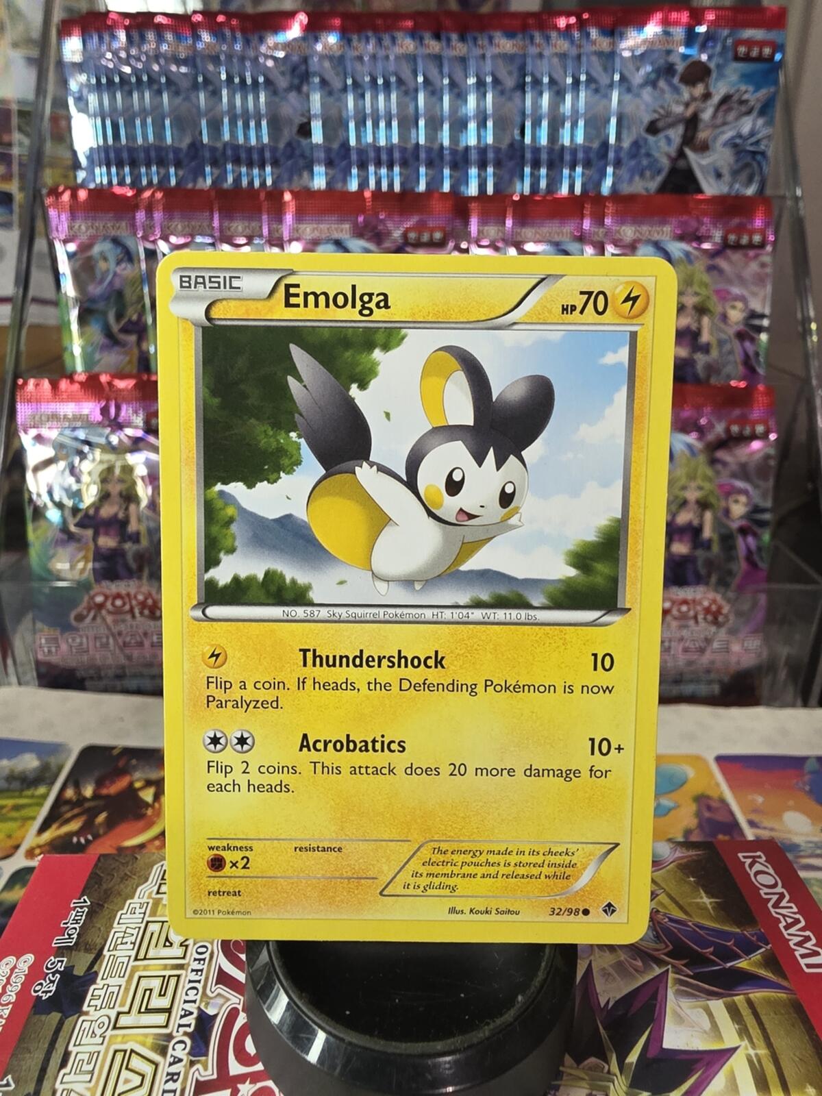 Emolga Pokémon Card - Yellow Lightning Basic