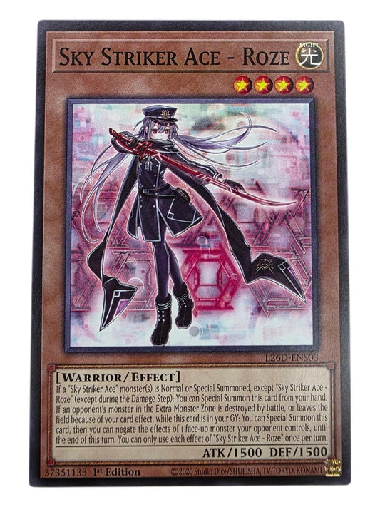 Sky Striker Ace - Roze 1st Edition Prismatic Secret Rare Yu-Gi-Oh! card.