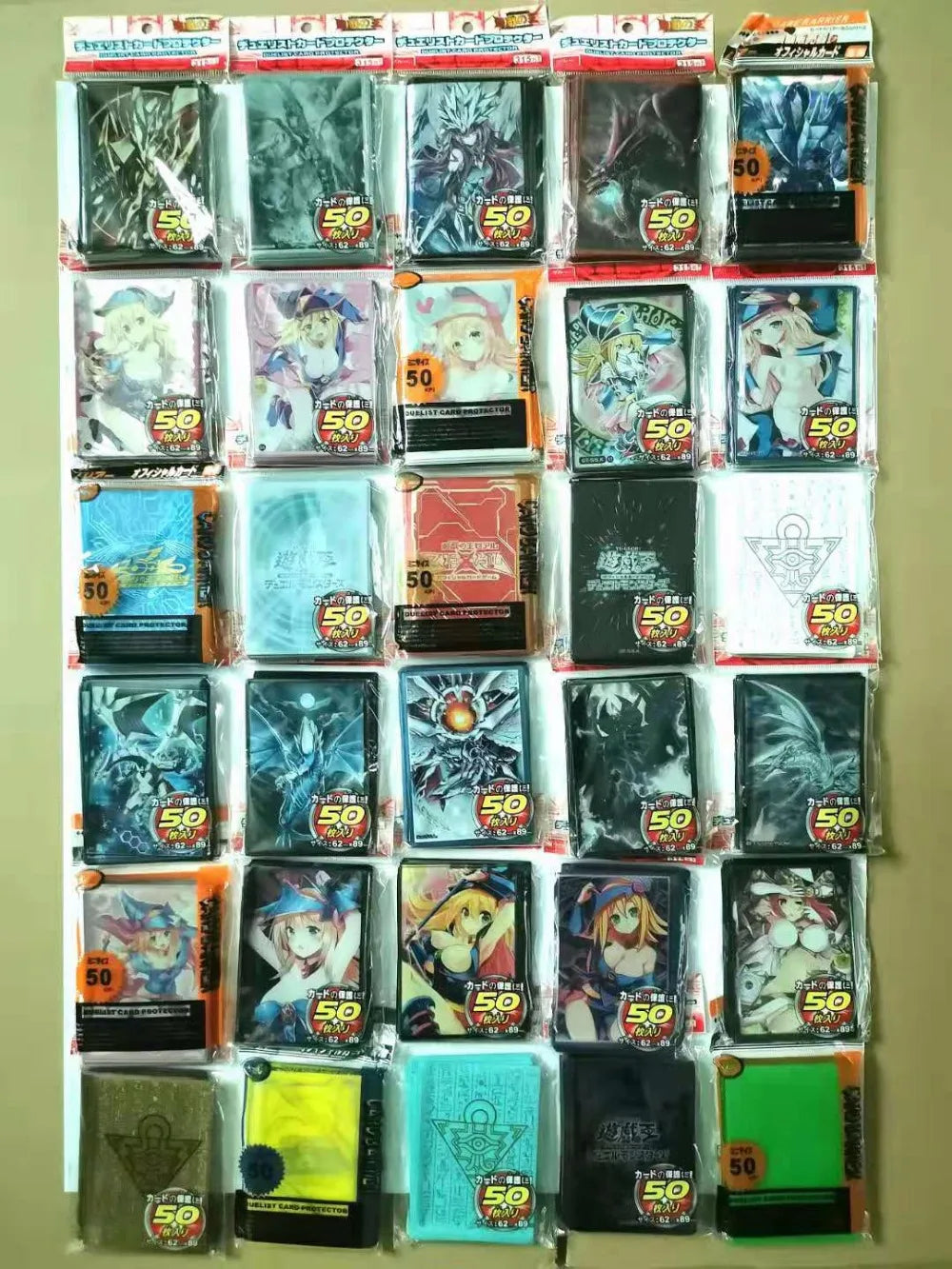 50pcs/lot Anime Yu-Gi-Oh! Dark Magician Girl yugioh Cosplay Board Games Card Sleeves Barrier Protector toy gift