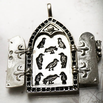 Pendant Sword With Crown Skull Knight Window New Fine Jewelry Europe Style 925 Sterling Silver Protection Gift For Women Men