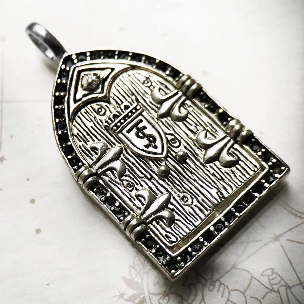 Pendant Sword With Crown Skull Knight Window New Fine Jewelry Europe Style 925 Sterling Silver Protection Gift For Women Men