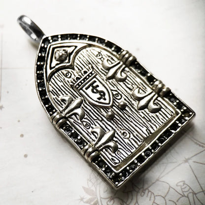Pendant Sword With Crown Skull Knight Window New Fine Jewelry Europe Style 925 Sterling Silver Protection Gift For Women Men