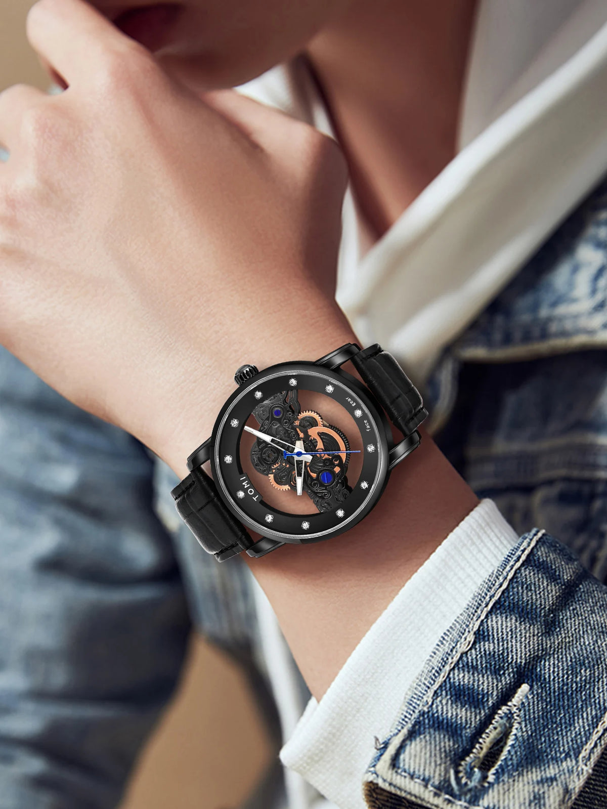 TOMI New Popular Watch Luxury Casual Men's and Women's Watch Hollow Diamond Quartz Watch